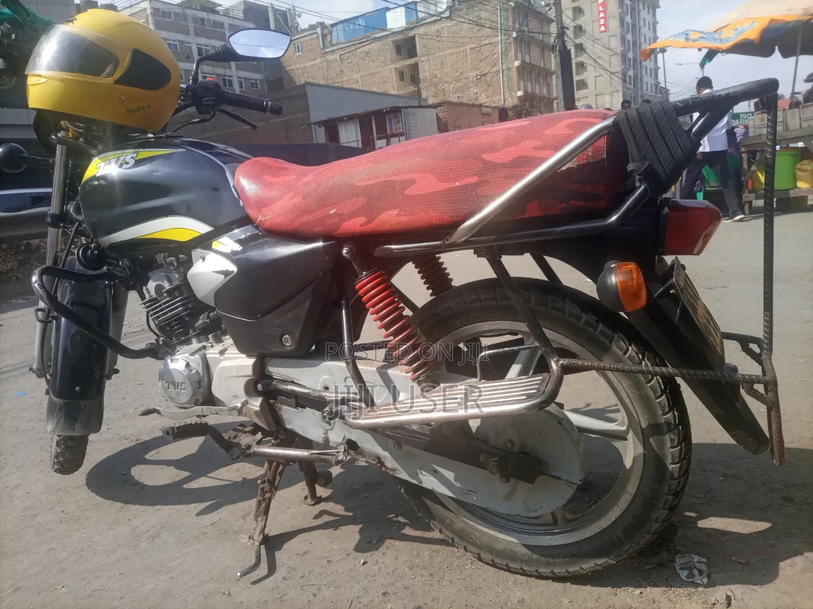 TVS HLX 125 2014 Black