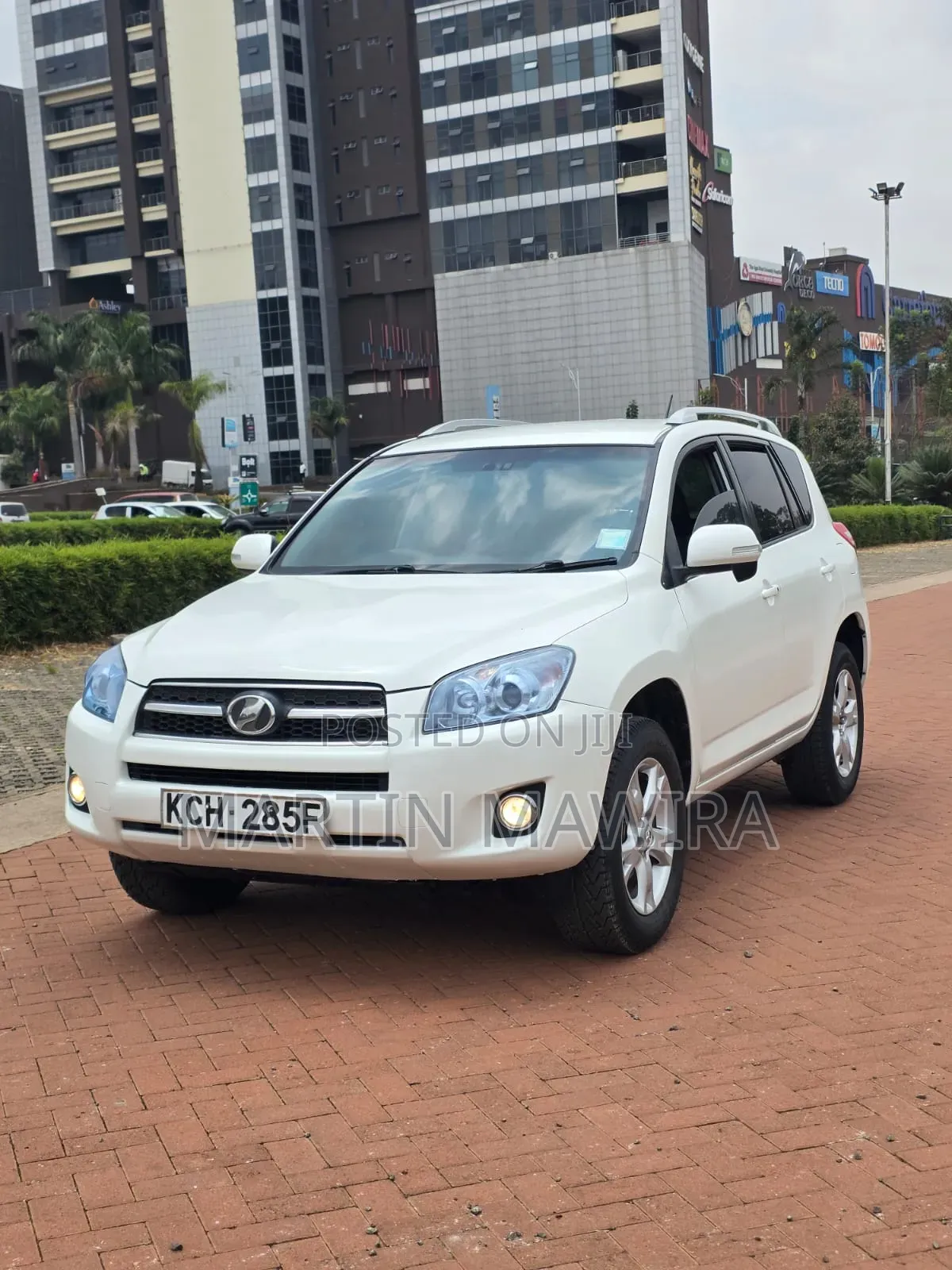 Toyota RAV4 2011