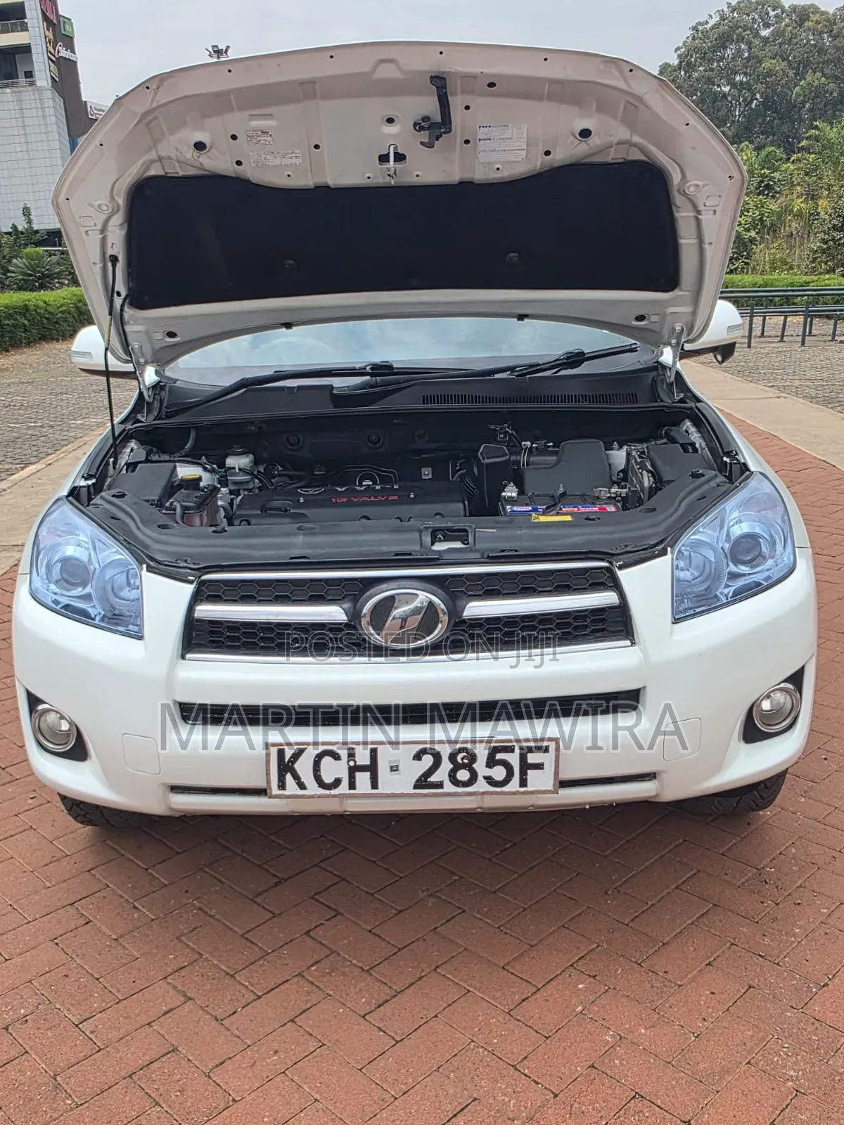 Toyota RAV4 2011