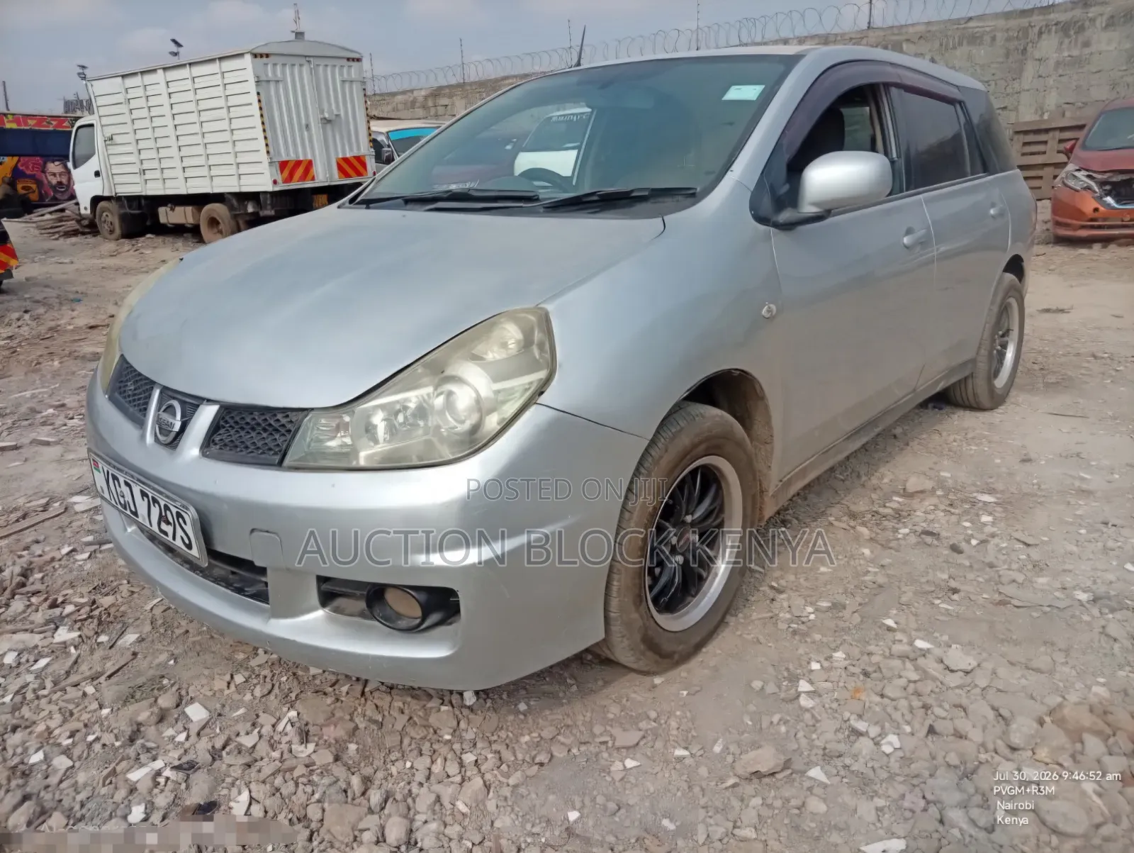 Nissan Wingroad 2010 Silver