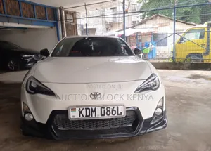 Toyota GT86 2015 White