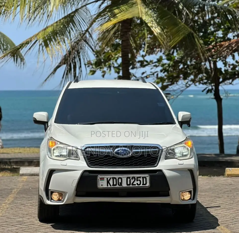 Subaru Forester 2017 White