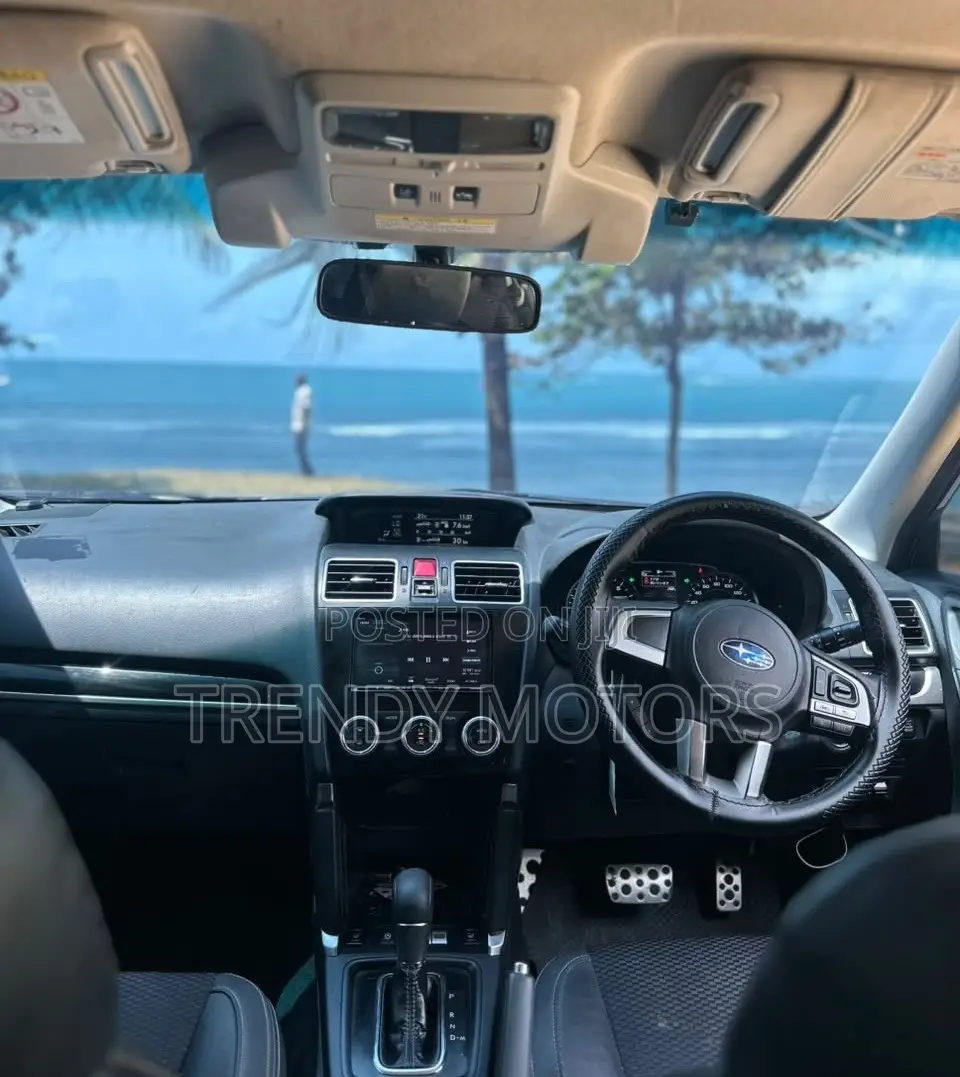 Subaru Forester 2017 White