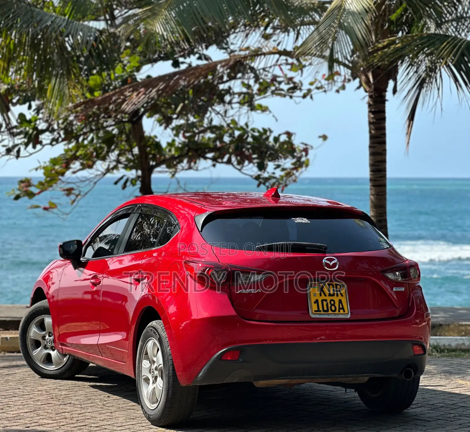 Mazda Axela 2016 Red