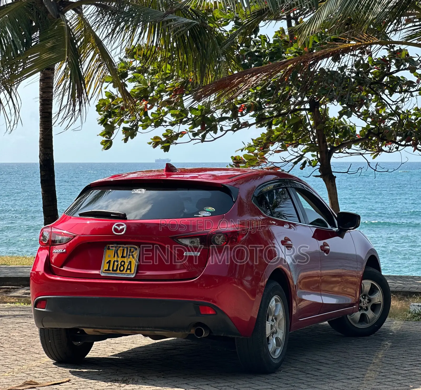 Mazda Axela 2016 Red