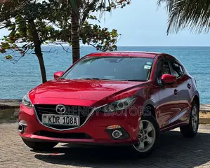Mazda Axela 2016 Red