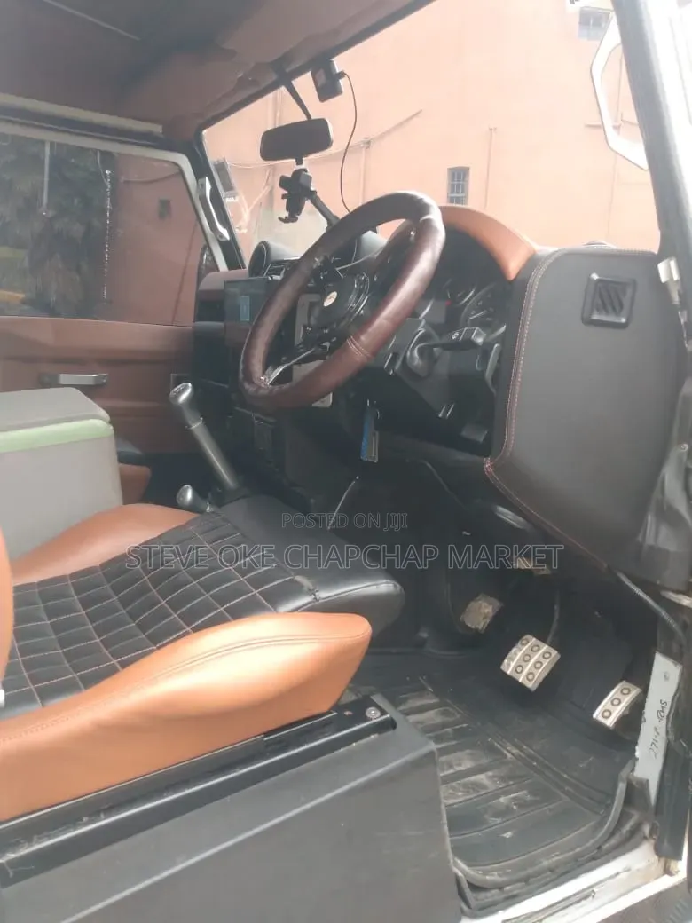 Land Rover Defender 2009 White