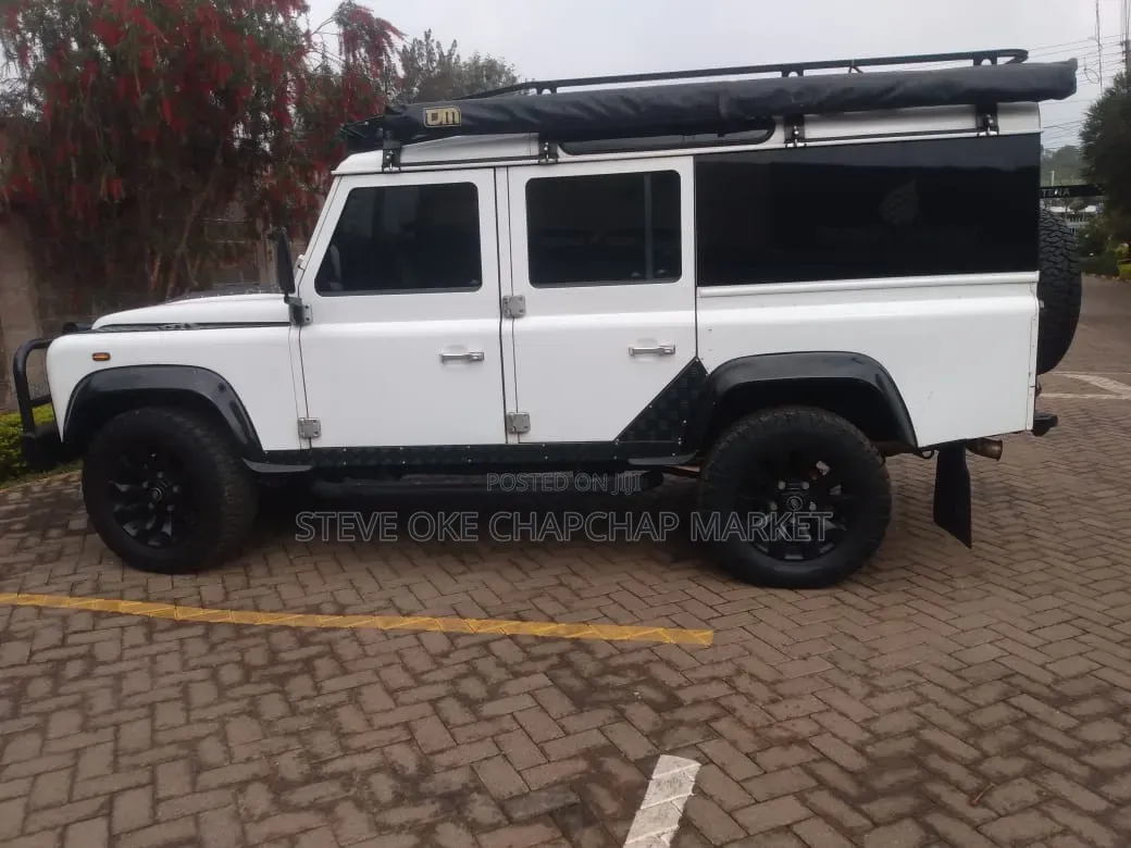 Land Rover Defender 2009 White
