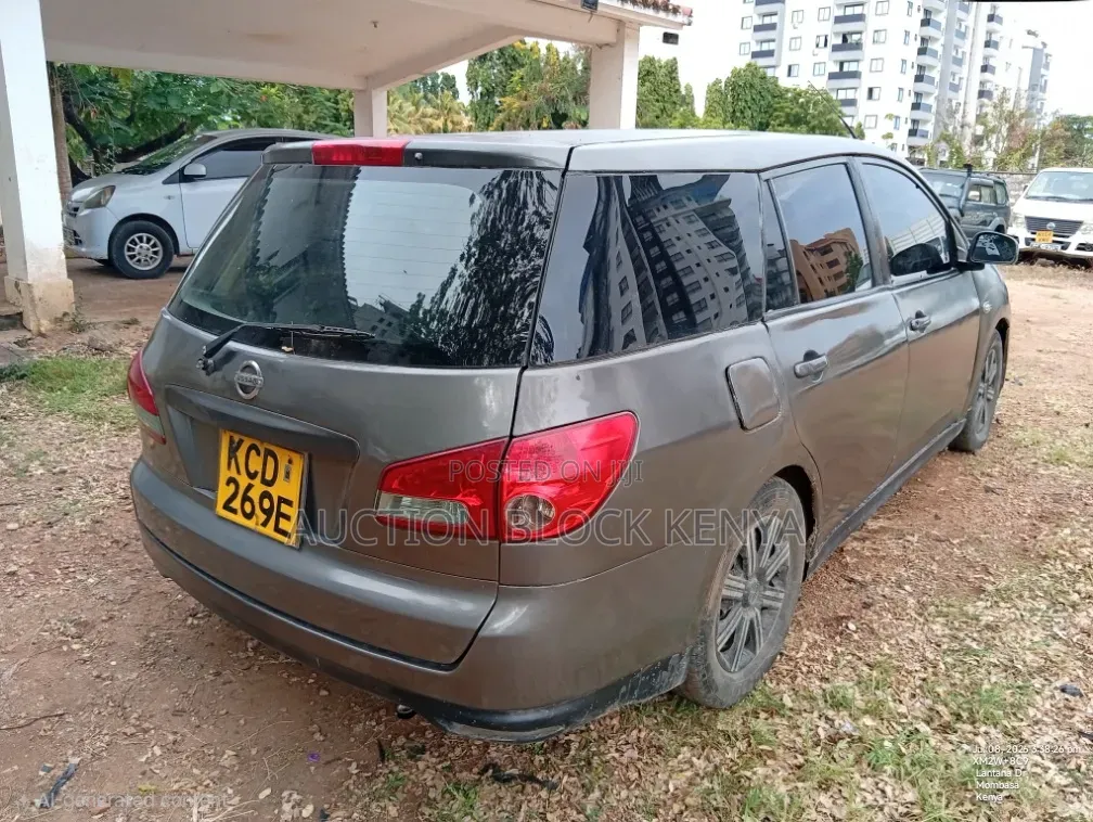 Nissan Wingroad 2008 Gray