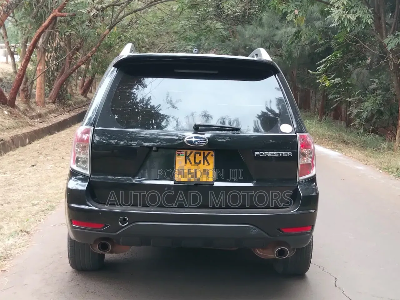 Subaru Forester 2010 Black