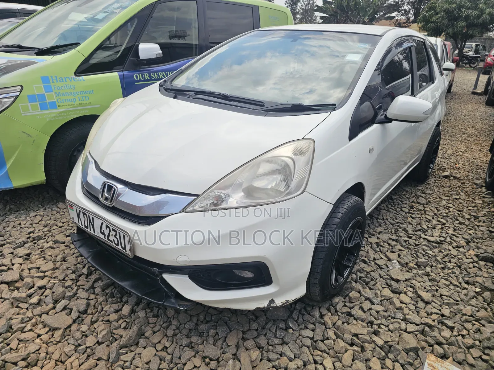 Honda Fit Shuttle 2015 White