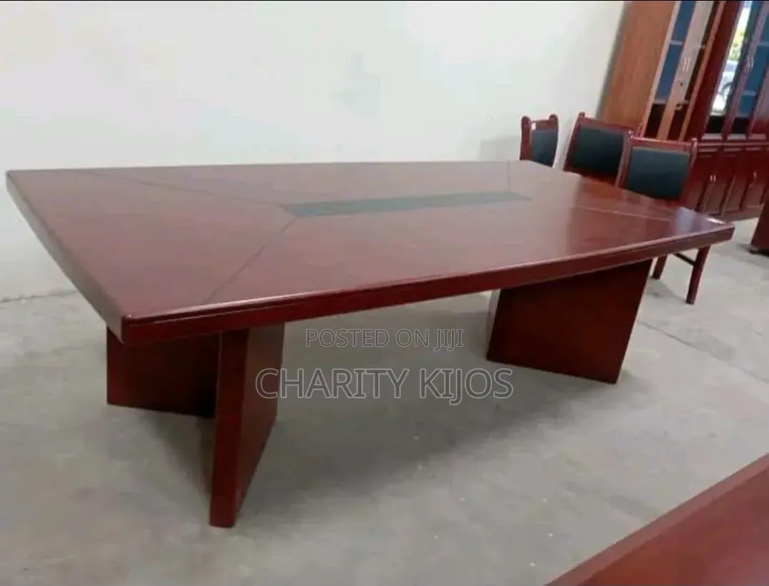 Confrence Executive Table