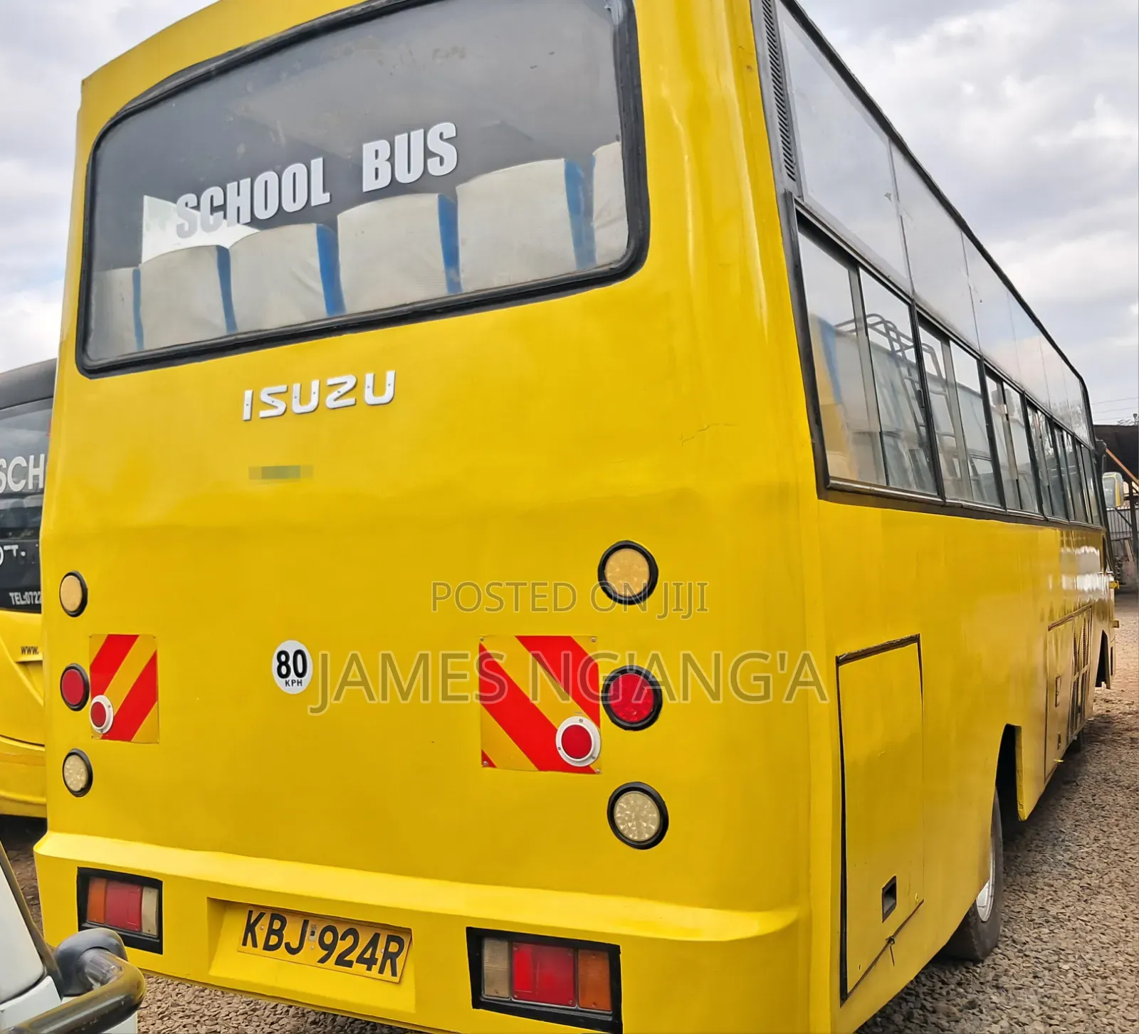 Isuzu FRR 2009 Yellow