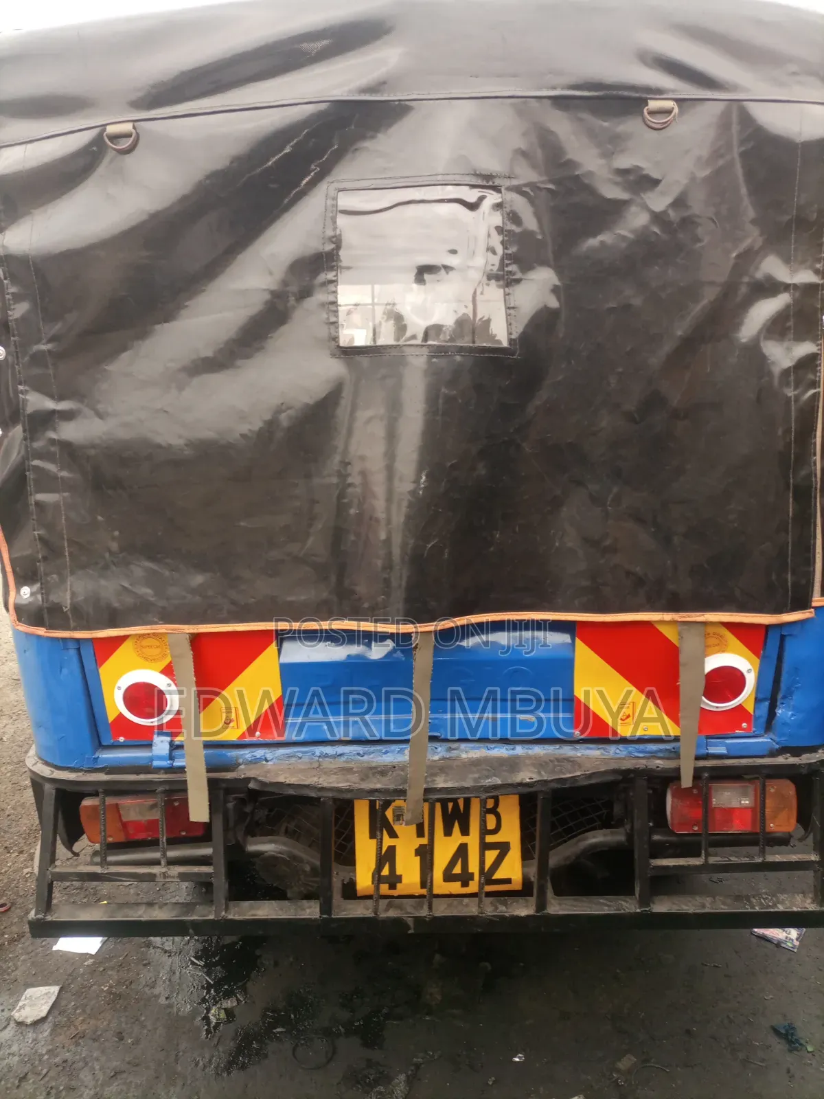 Piaggio 2021 Blue