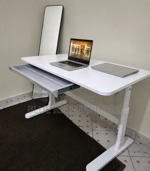 Manual Adjustable:Adjustable White Office Table With Cable Management