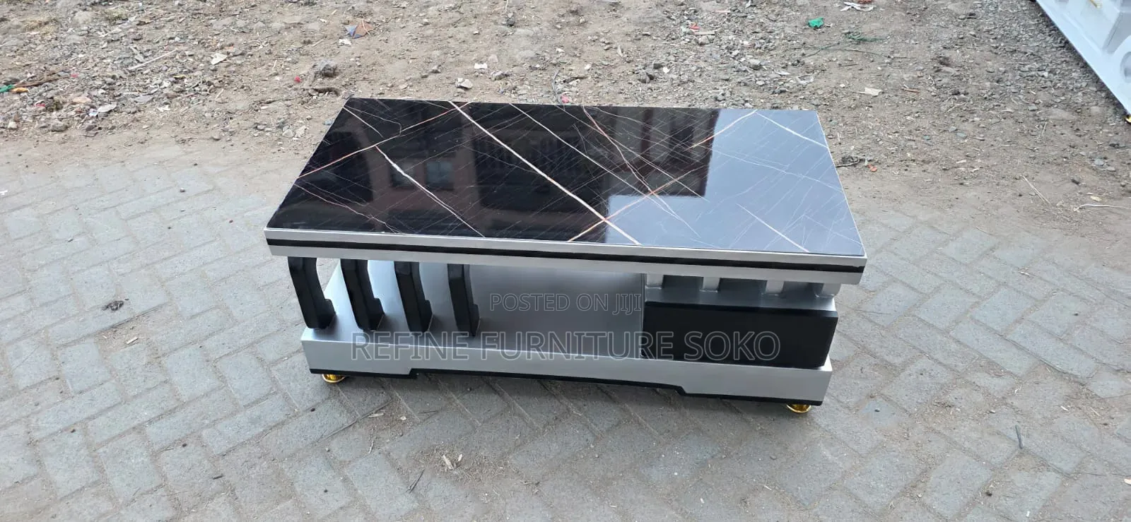Another Coffee Table With Different Stylish