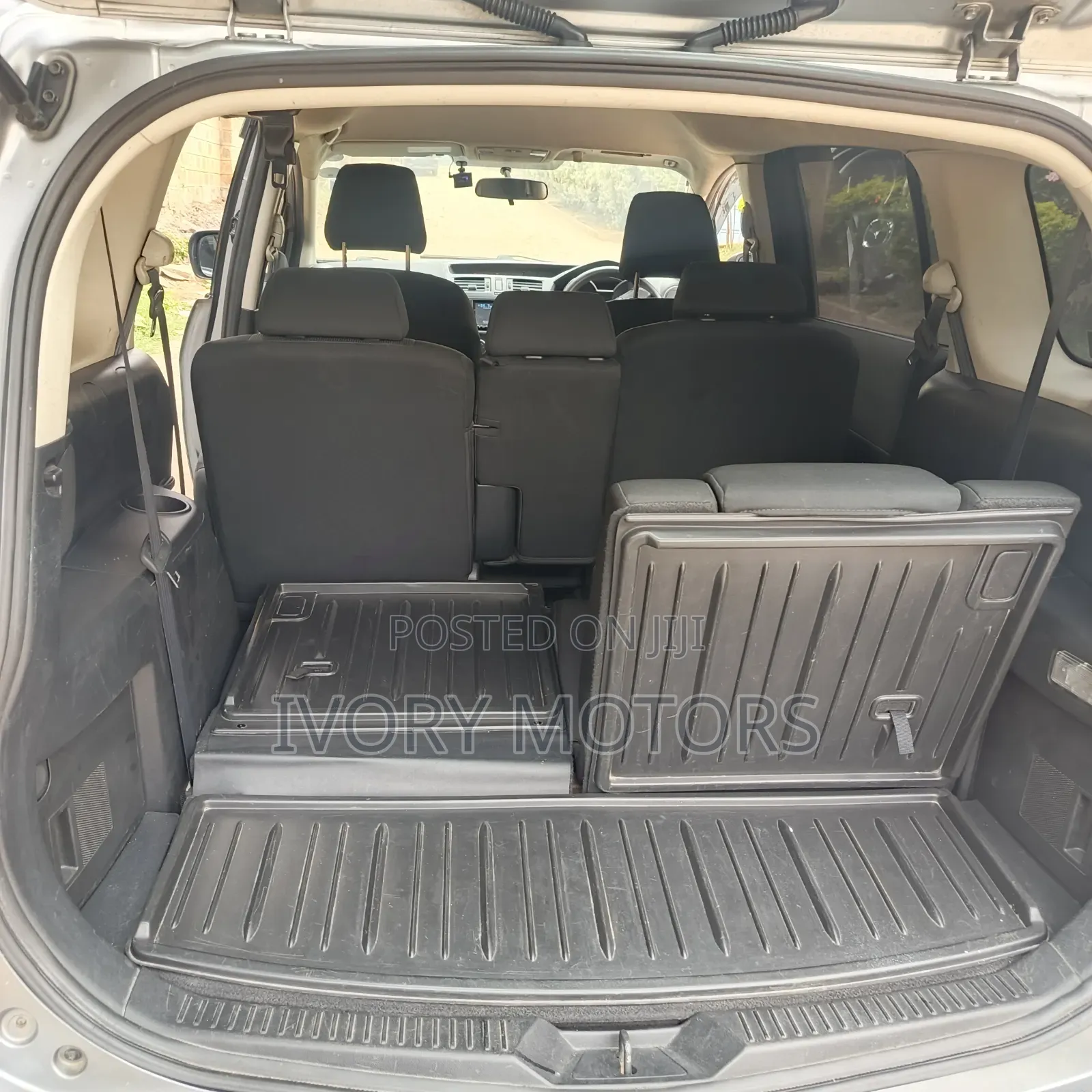 Mazda Premacy 2015 Silver