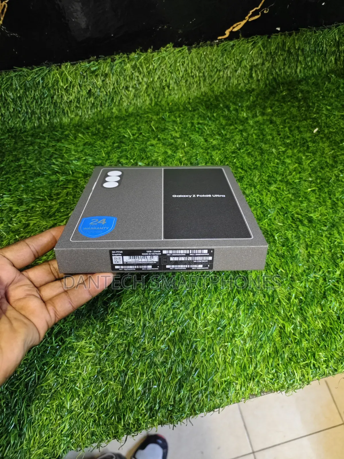 New Samsung Galaxy Z Fold6 256 GB Black