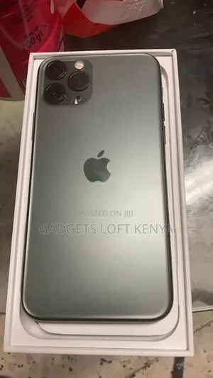 New Apple iPhone 11 Pro 256 GB Green