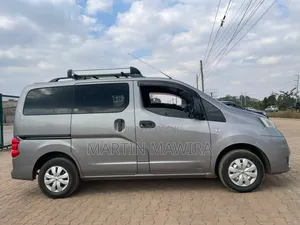 Nissan NV200 2016 Grey