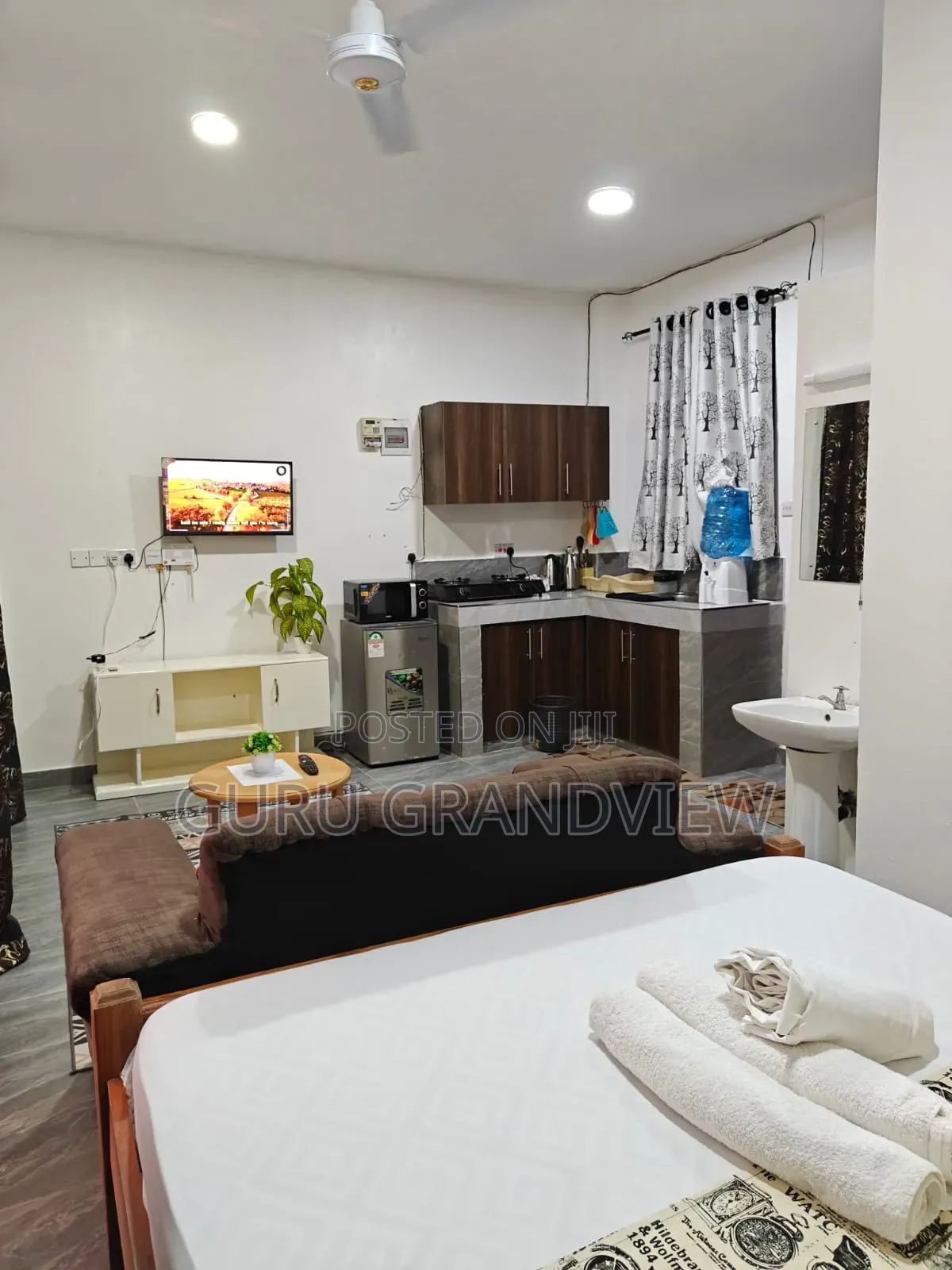 Modern Mtwapa Studio With Pool