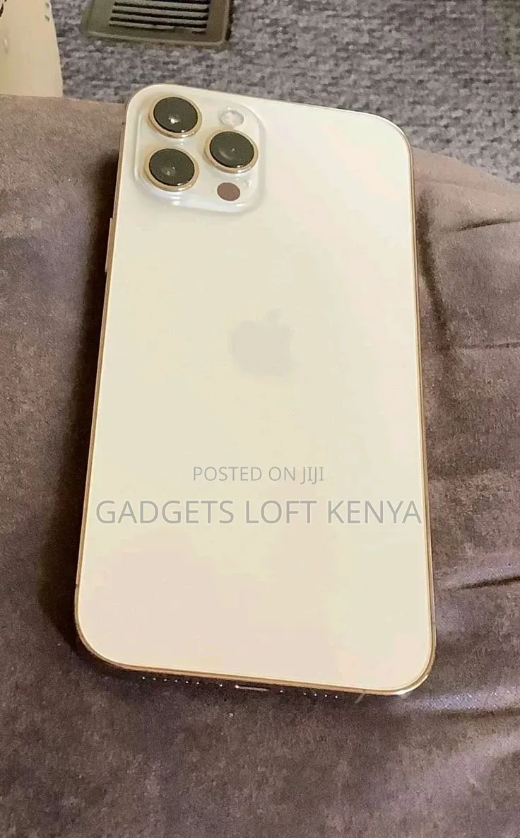 New Apple iPhone 12 Pro 256 GB Gold