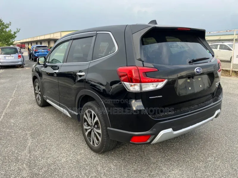 Subaru Forester 2019 Black