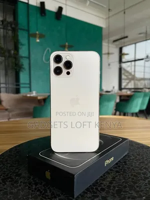 New Apple iPhone 12 Pro Max 256 GB White