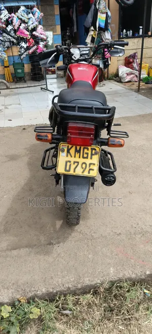 Honda 2025 Red