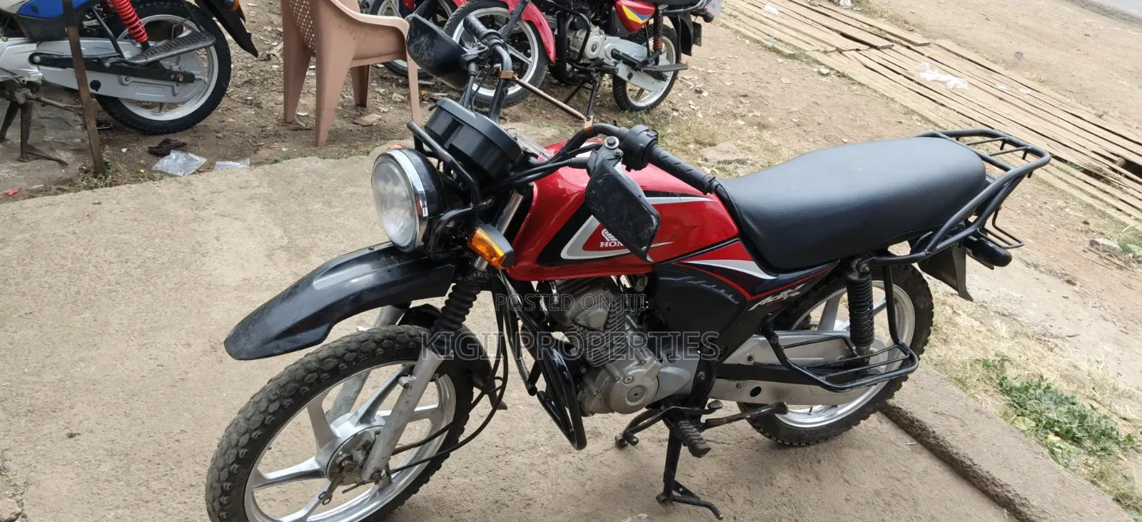 Honda 2025 Red