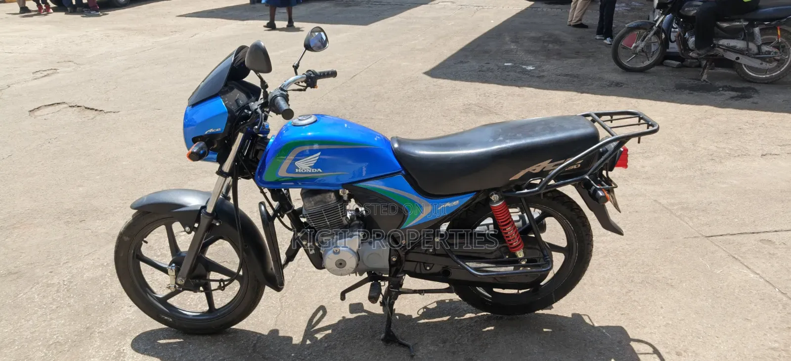 Honda 2025 Blue
