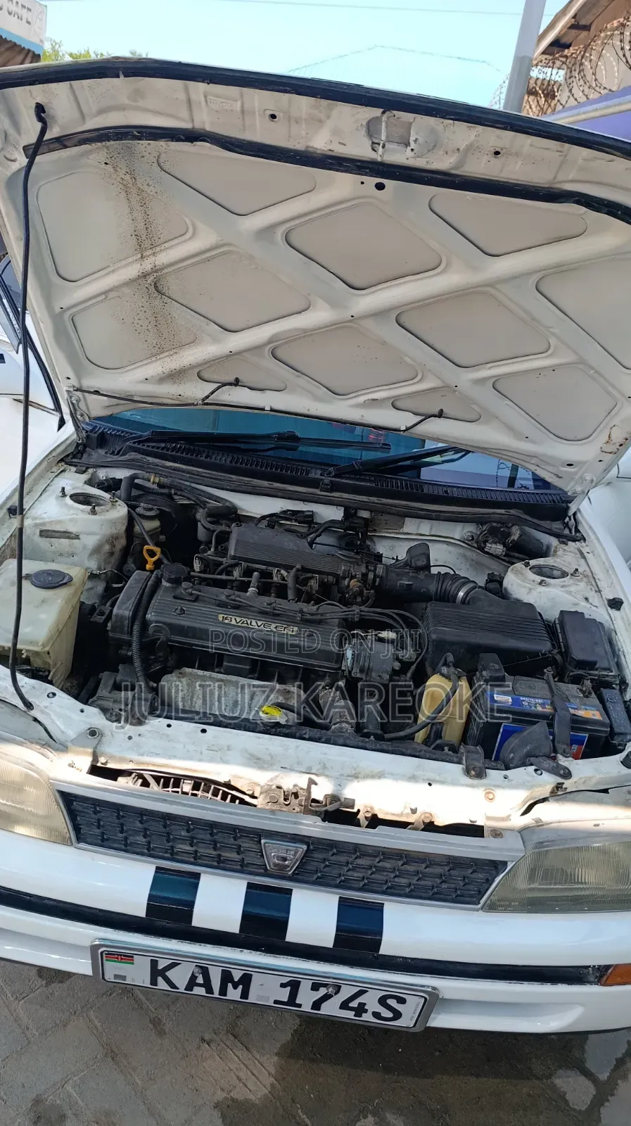 Toyota Corolla 1991 White