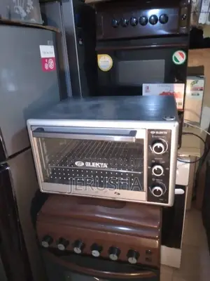 Elekta Oven