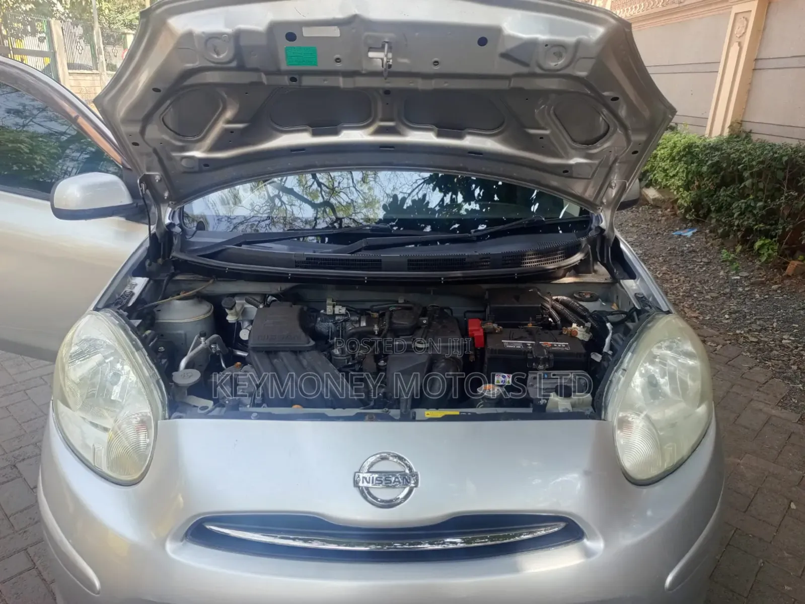 Nissan March 2013 Silver