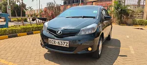 Toyota Vitz 2012 Black