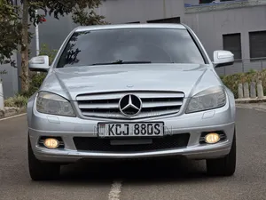 Mercedes-Benz C200 2009 Silver