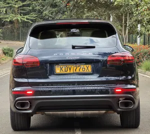Porsche Cayenne 2015 Black