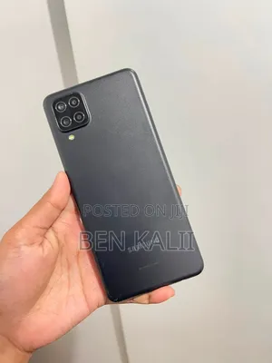 Samsung Galaxy A12 64 GB Black