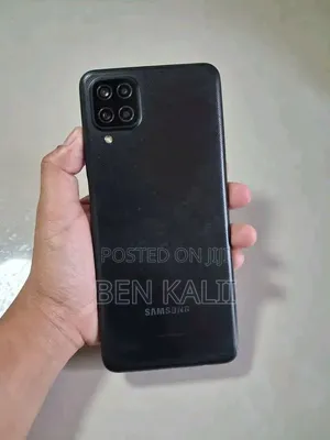 Samsung Galaxy A12 64 GB Black