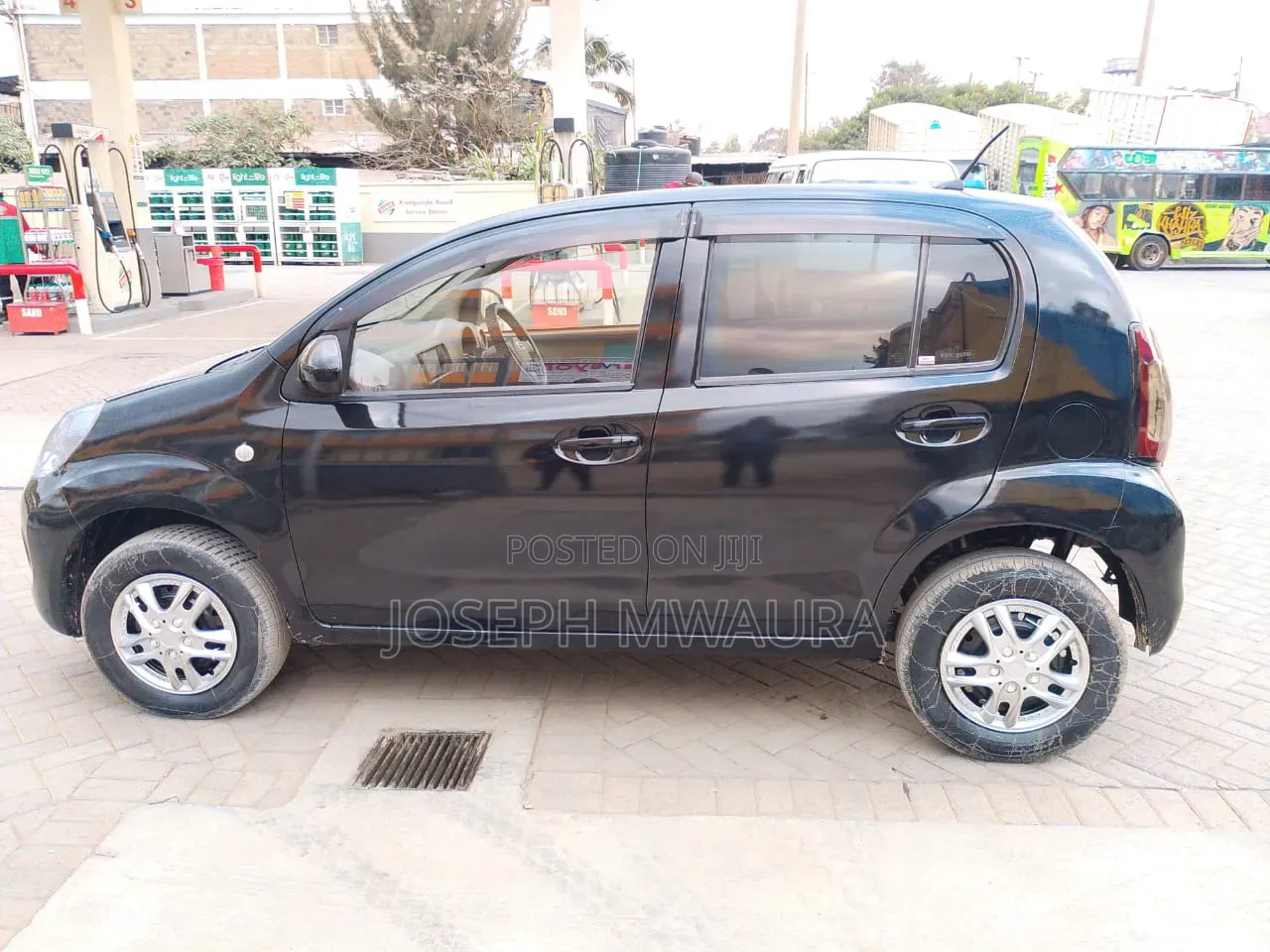 Toyota Passo 2015 Black