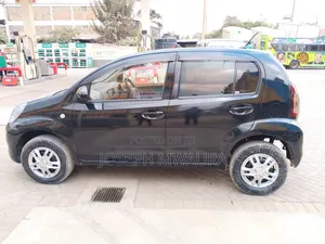 Toyota Passo 2015 Black