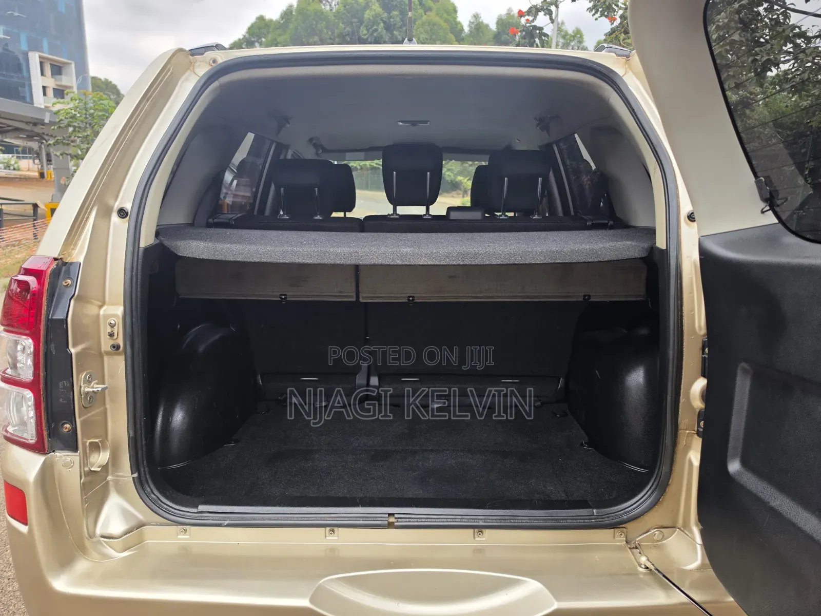 Suzuki Escudo 2008 Gold