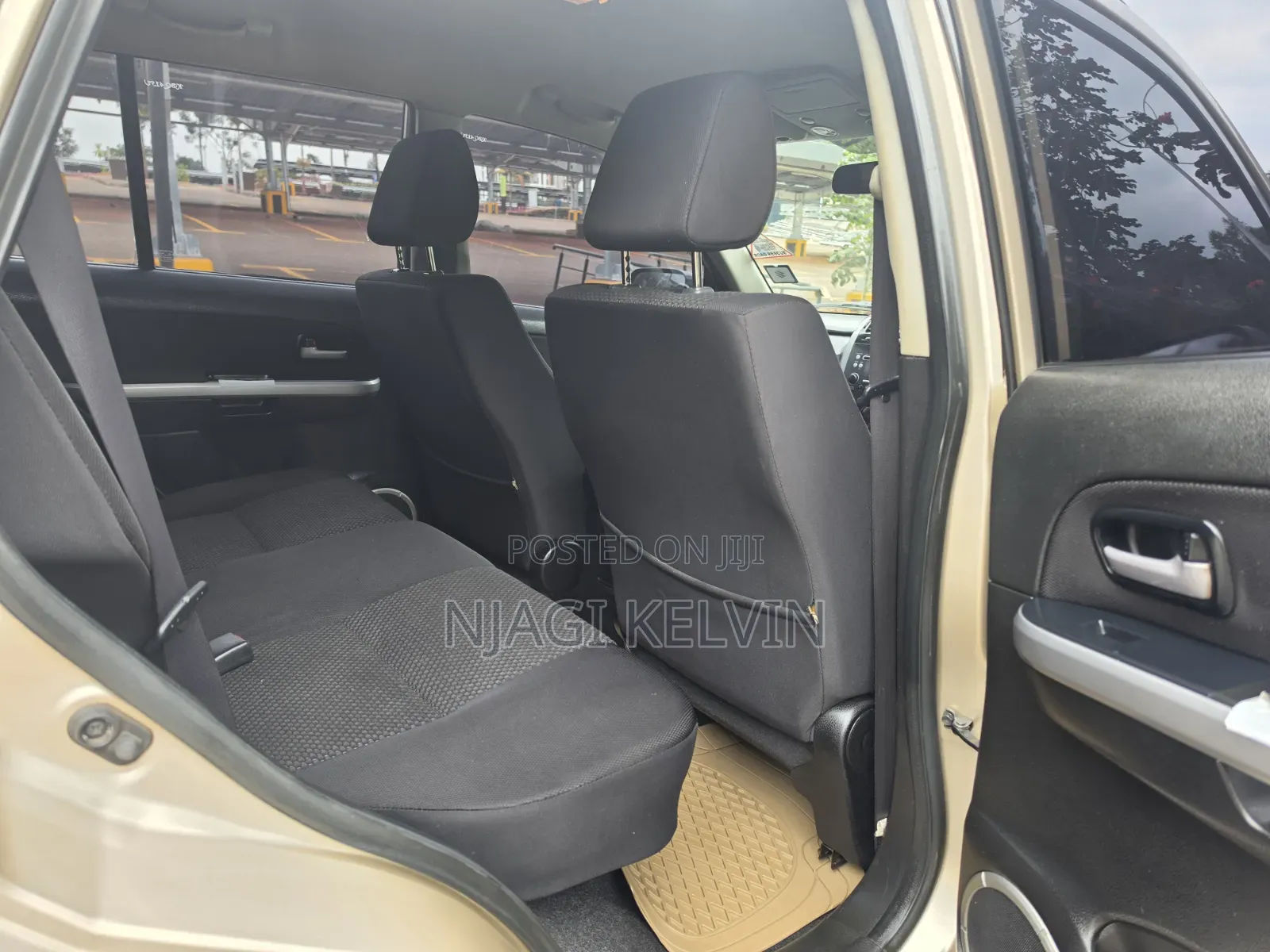 Suzuki Escudo 2008 Gold