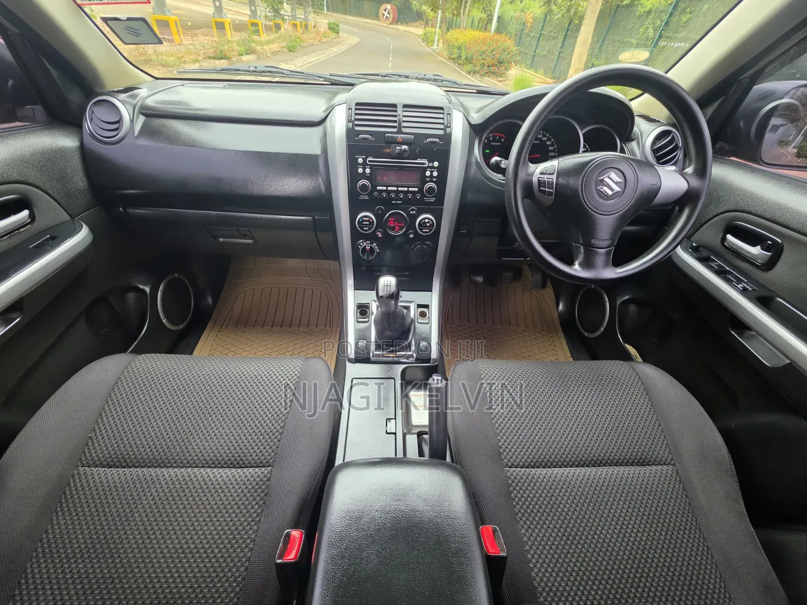 Suzuki Escudo 2008 Gold