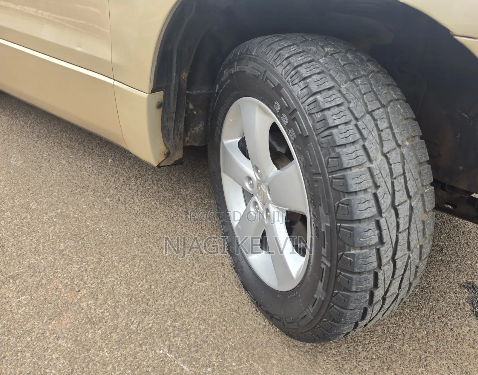 Suzuki Escudo 2008 Gold