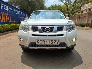 Nissan X-Trail 2011 White