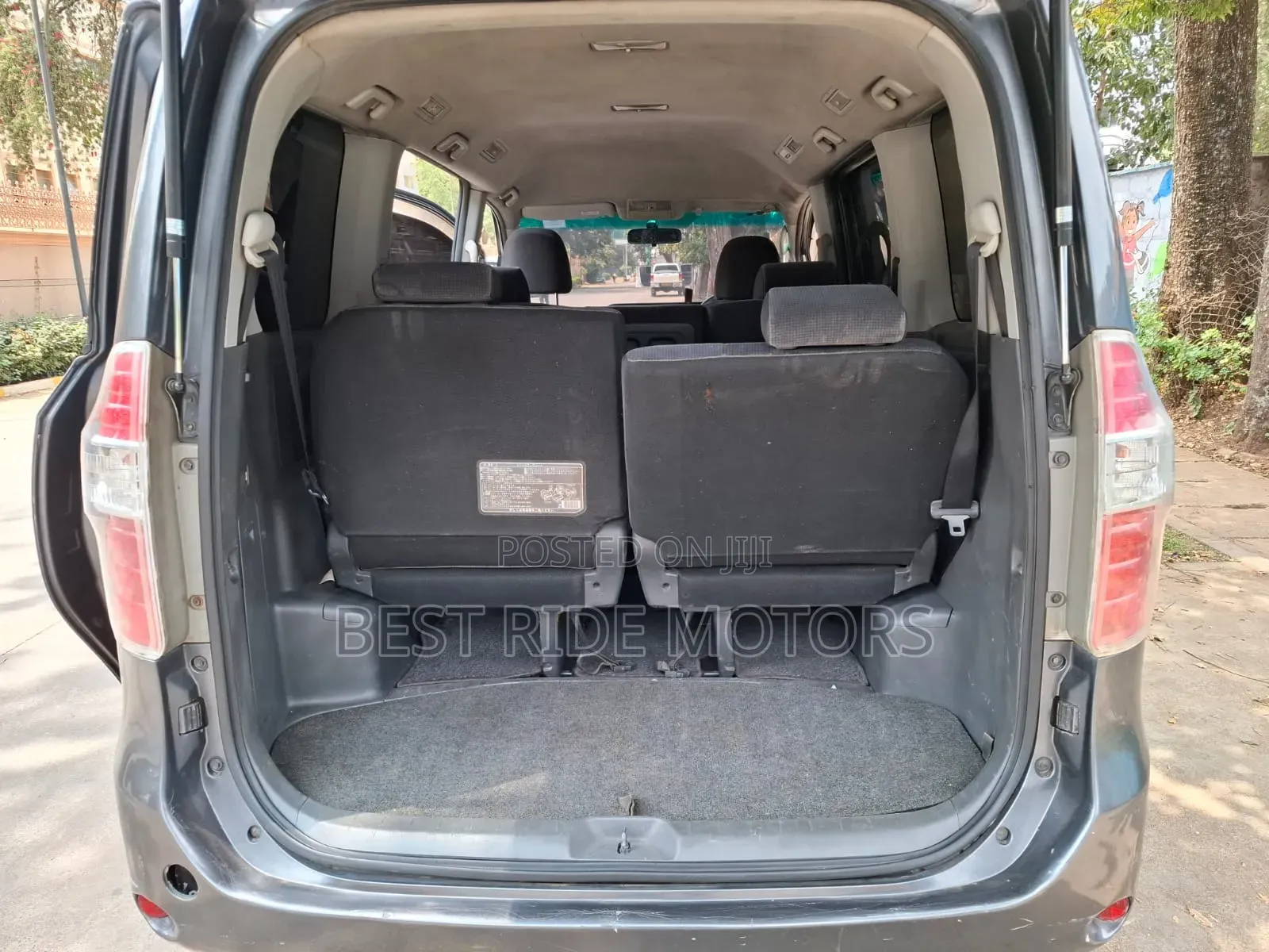 Toyota Noah 2008 Gray