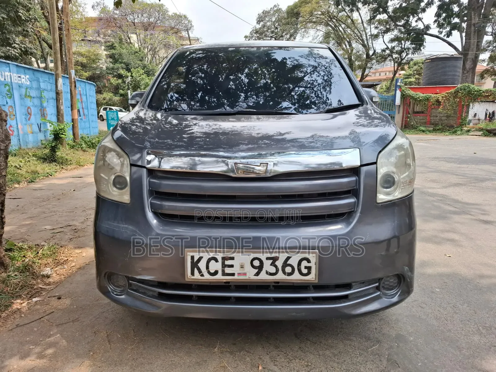 Toyota Noah 2008 Gray
