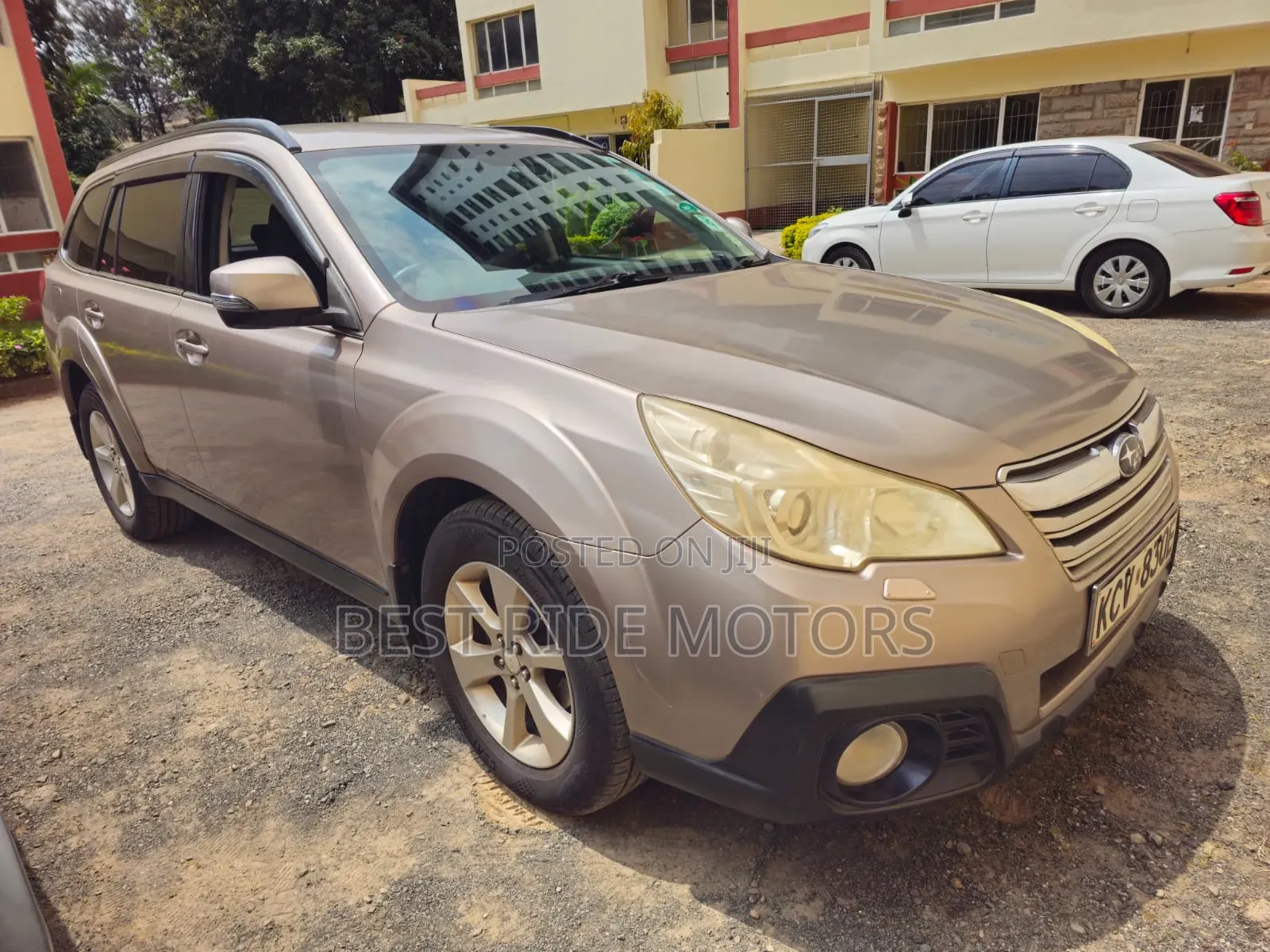 Subaru Outback 2012 Silver