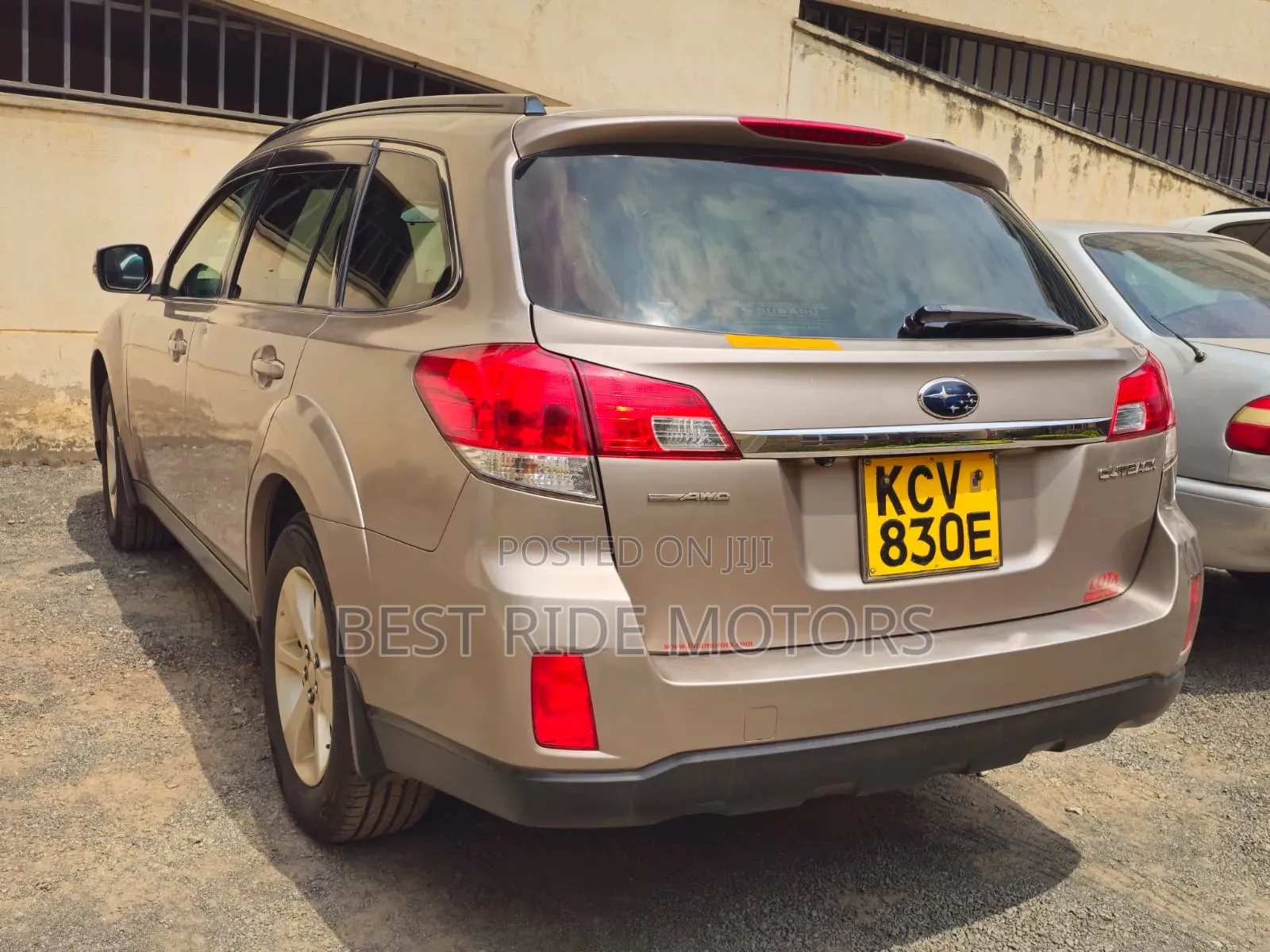 Subaru Outback 2012 Silver
